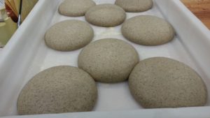 panetti-cassetta-luna-impasto-canapa
