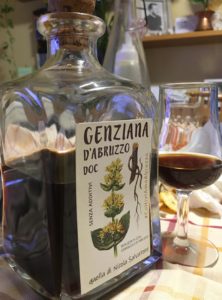 bottiglia-genziano-con-vino-cotto
